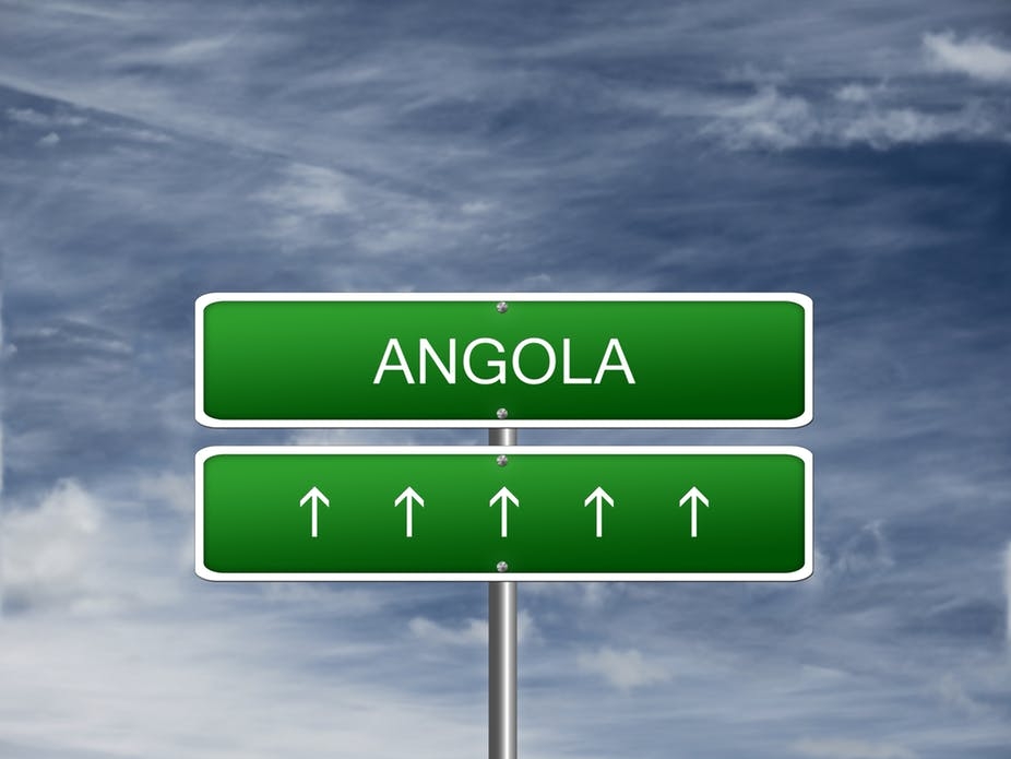How Portuguese migrants in Angola navigate corruption
