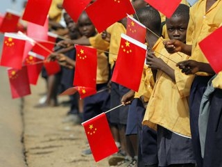 Chine-Zimbabwe: unis face à l’unilatéralisme occidental