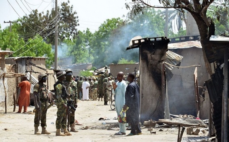 Cameroun – Boko Haram/Extreme-Nord: 2 militaires tués dans une embuscade à Zigague et 7 civils tués dans un double attentat suicide à Amchidé.