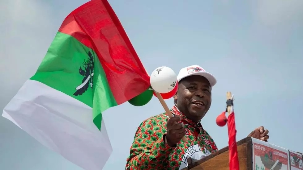 Evariste Ndayishimiye reprend les rênes et les défis du Burundi