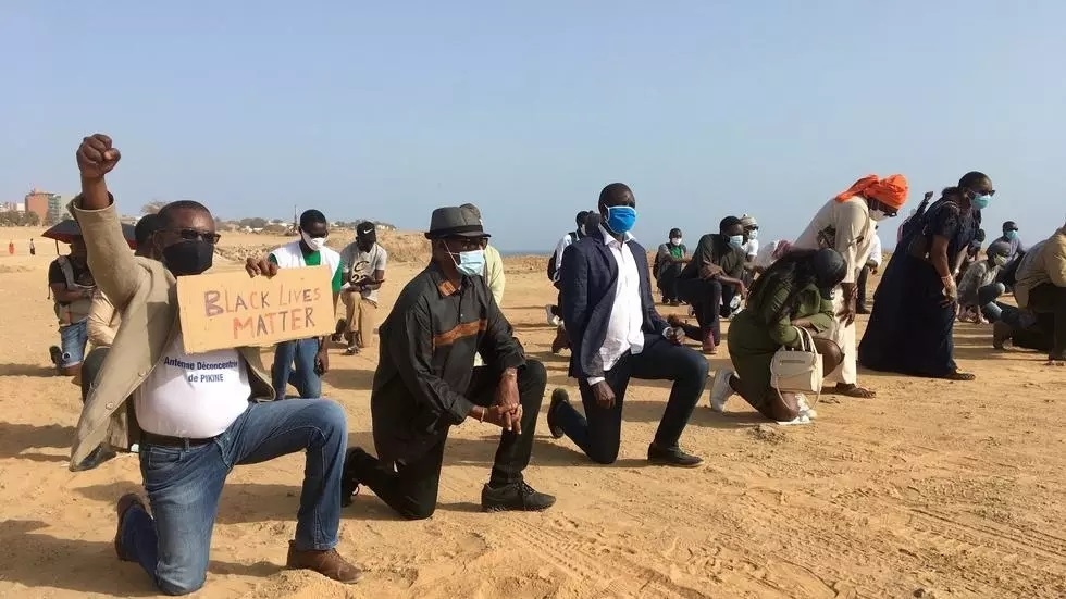Le Sénégal rend un dernier hommage à George Floyd