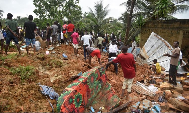 Éboulement de terre en Côte d’Ivoire: le décompte macabre se poursuit