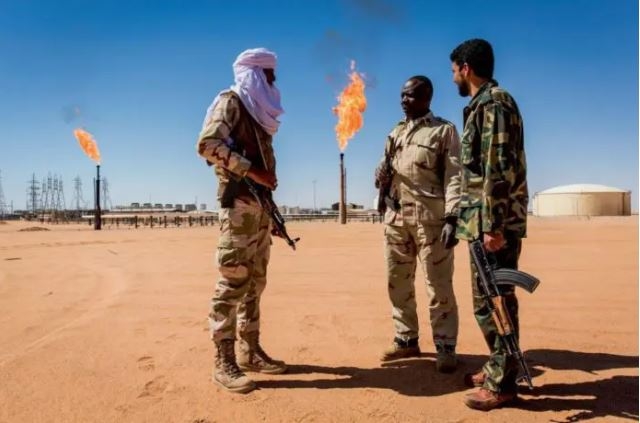 Libye: maintien du blocus sur les champs et ports pétroliers, selon les pro-Haftar