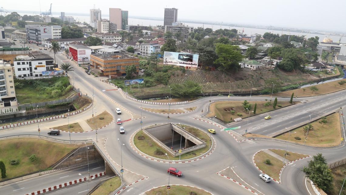 Le Cameroun va soumettre à la Banque mondiale un projet de bus rapide à Douala, en 2021