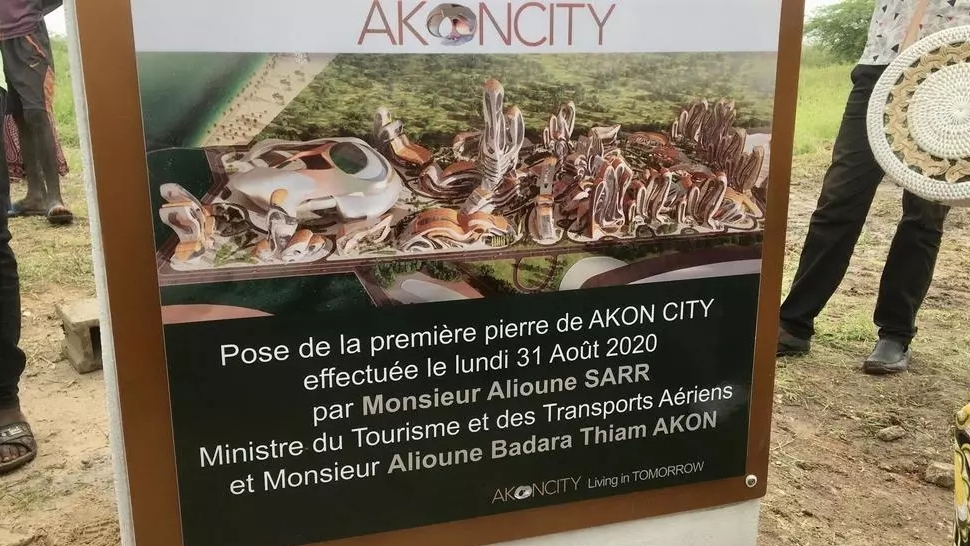 Première pierre posée pour Akon City, ville du futur au Sénégal