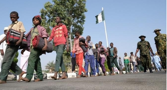 Nouveau rapt d’élèves au Nigeria: le président ordonne une opération de sauvetage