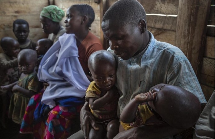 RDC: la vie de trois millions d’enfants déplacés menacée par des groupes armés