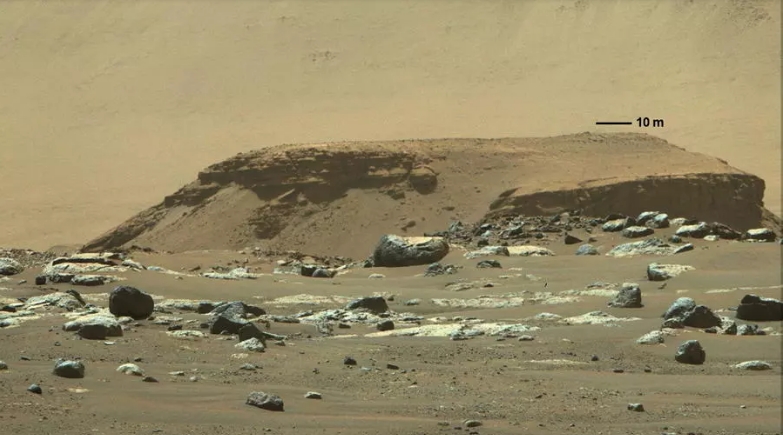 Le rover Perseverance parcourt ses premiers mètres sur Mars
