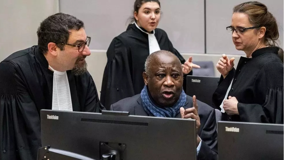 Côte d’Ivoire: de nombreuses questions à régler avant le retour de Gbagbo et Blé Goudé