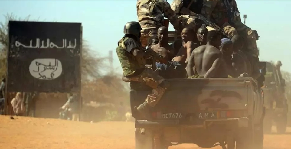 Mali: de présumés jihadistes amputent trois hommes accusés de vol, près d’Asongo