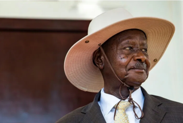 le président Museveni prête serment sous haute sécurité