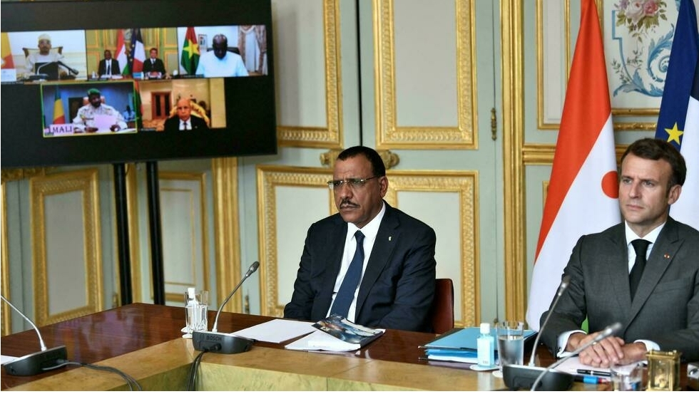 Niger: « la libération de Bazoum constitue un préalable à toute négociation avec les putschistes » – Paris