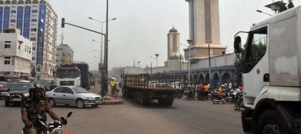 Bénin: le sommet citoyen de Cotonou appelle la Cédéao à faire respecter l’alternance politique