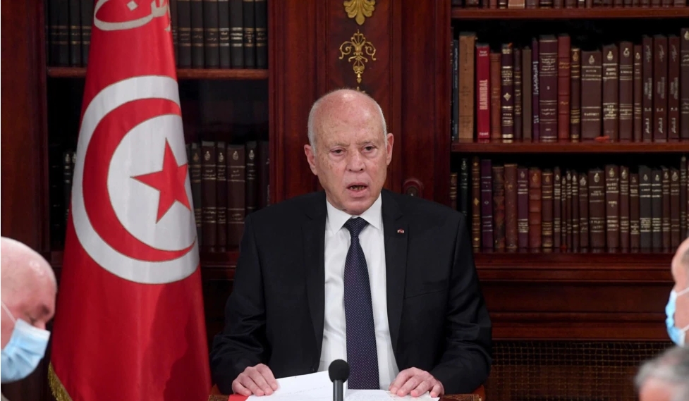 Le président Saied prolonge la suspension du Parlement tunisien