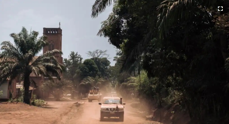 Des rebelles attaquent un village centrafricain et tuent au moins six civils