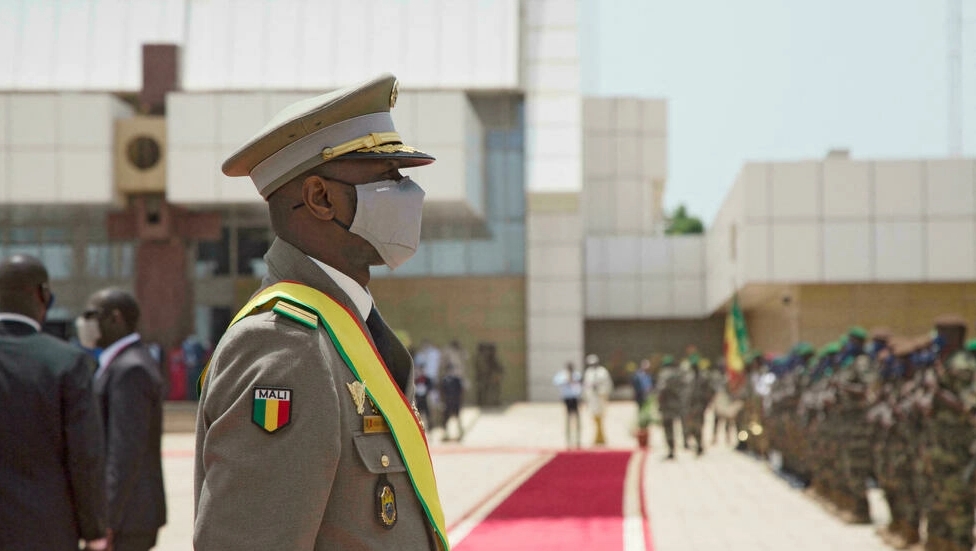 Mali: le président Goïta défend l’allongement de la transition devant la Cédéao