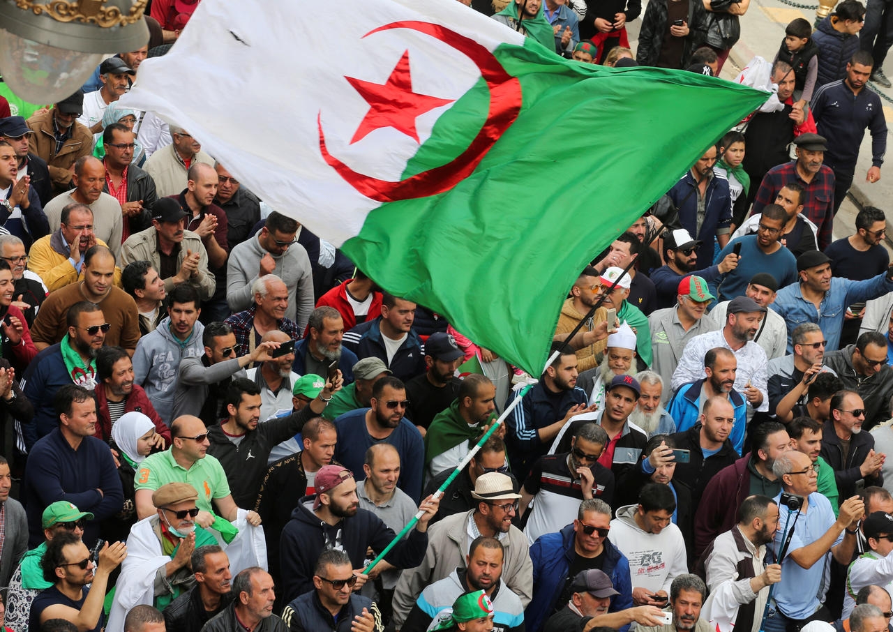 Sahara occidental : trois Algériens tués dans un bombardement attribué au Maroc