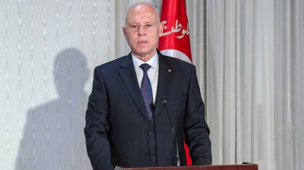 Tunisie: le président Kaïs Saïed prolonge la suspension du Parlement et annonce un référendum