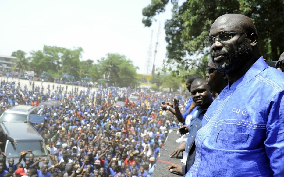 Liberia : George Weah rend visite aux victimes du mouvement de foule