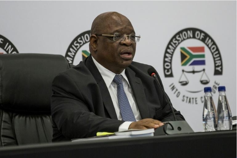 Afrique du Sud: le chef de la Commission d’enquête anticorruption prend la tête de la Cour constitutionnelle