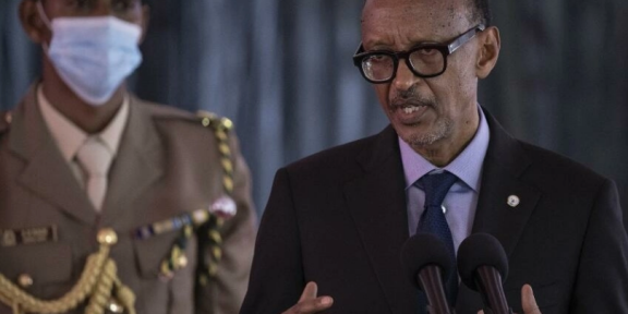 Le président rwandais Paul Kagame lors d'une visite à Nairobi le 9 avril 2022 (image d'illustration). AFP - TONY KARUMBA
