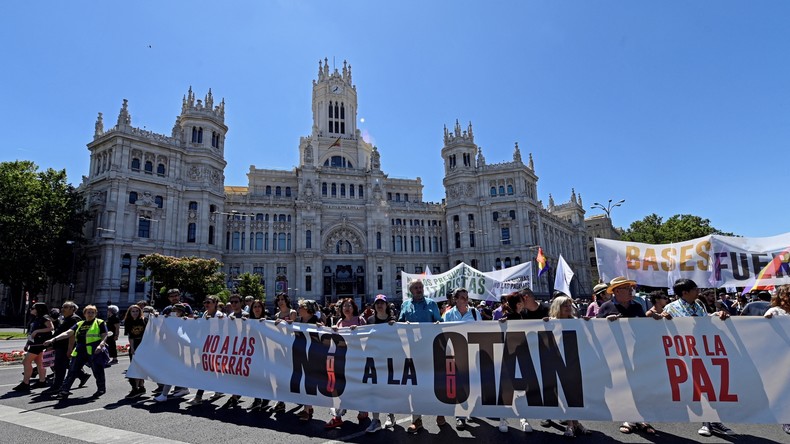 Des milliers de personnes disent «non» à l’OTAN à Madrid, ville hôte de son prochain sommet
