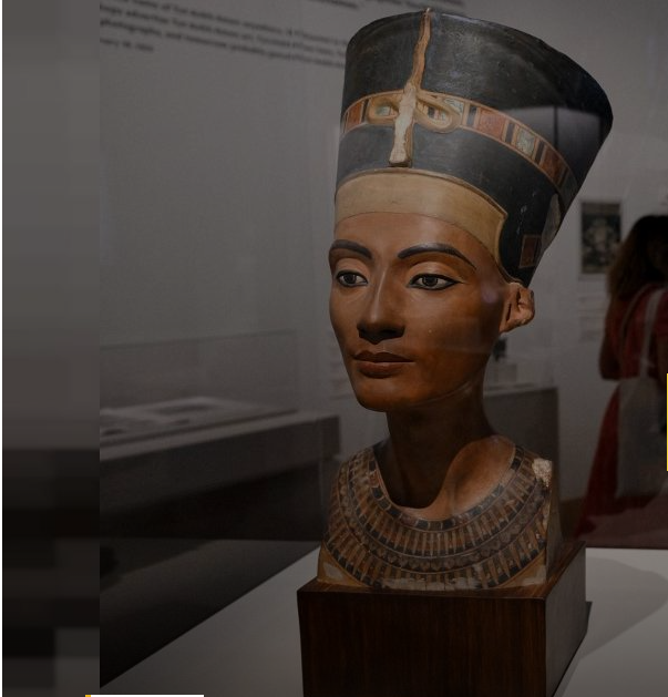 L’exposition « Pharaons superstars » interroge la notion de célébrité
