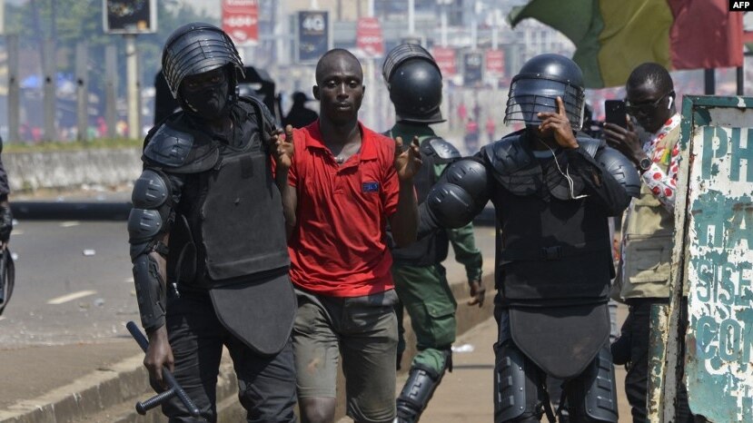 Guinée : manifestation contre l’arrestation de trois membres du FNDC