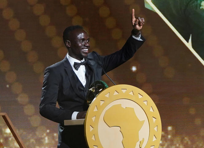 Le Sénégalais Sadio Mané désigné meilleur joueur de football africain de l’année pour la seconde fois