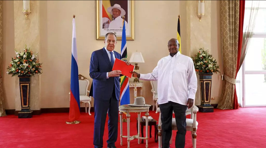 Ouganda : le président Museveni défend ses liens avec la Russie