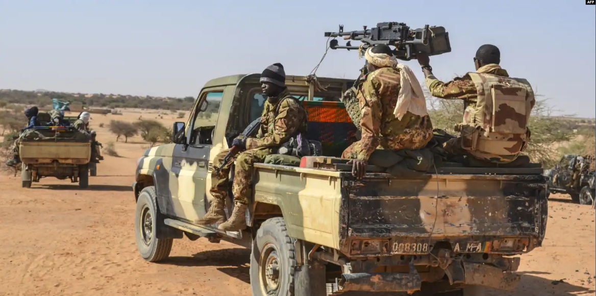 Nouvelle attaque “déjouée” contre un camp militaire malien