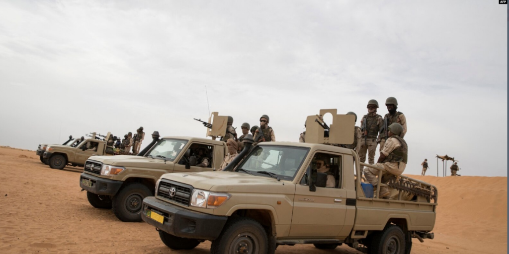 Au Moins 17 Soldats Et 4 Civils Tués Dans Une Attaque à Tessit, Au Mali ...