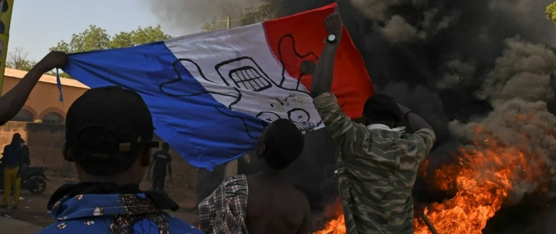 Des manifestants exigent le départ de la force française Barkhane du Niger