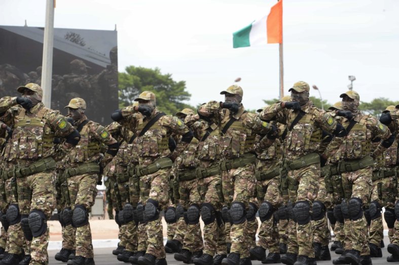 Côte d’Ivoire : le parti présidentiel dénonce une prise en otage des militaires ivoiriens au Mali