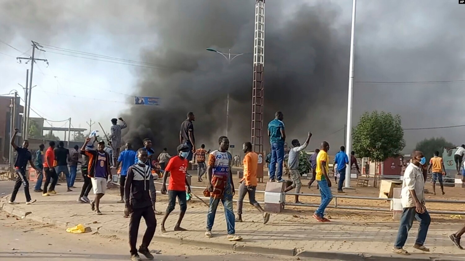 Accalmie partielle au Tchad après une journée de violentes manifestations