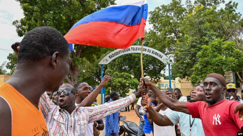 Manifestation de soutien au capitaine Traoré à Ouagadougou