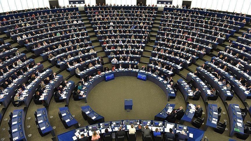 Le Parlement européen qualifie la Russie d’”État promoteur du terrorisme”