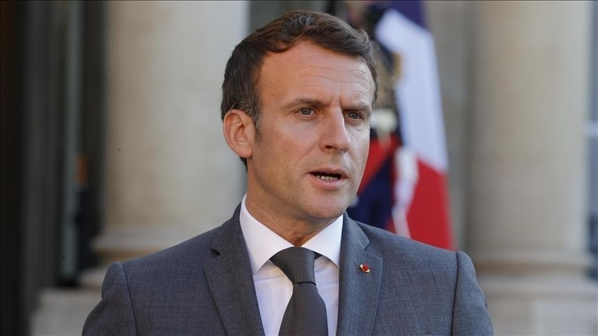 Plan climat : Emmanuel Macron critique les dispositions « super agressives » instaurées par Joe Biden