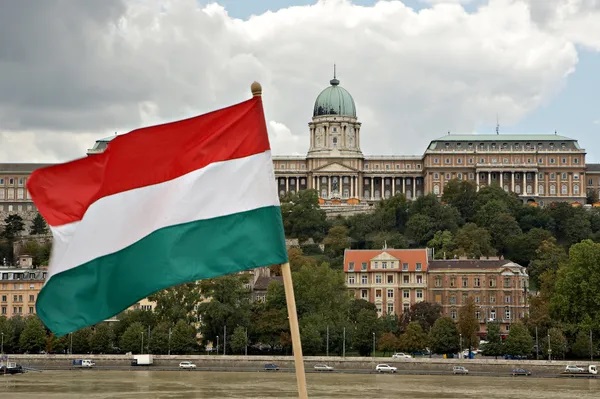 La Hongrie opposera son veto aux éventuelles sanctions de l’UE contre le nucléaire russe