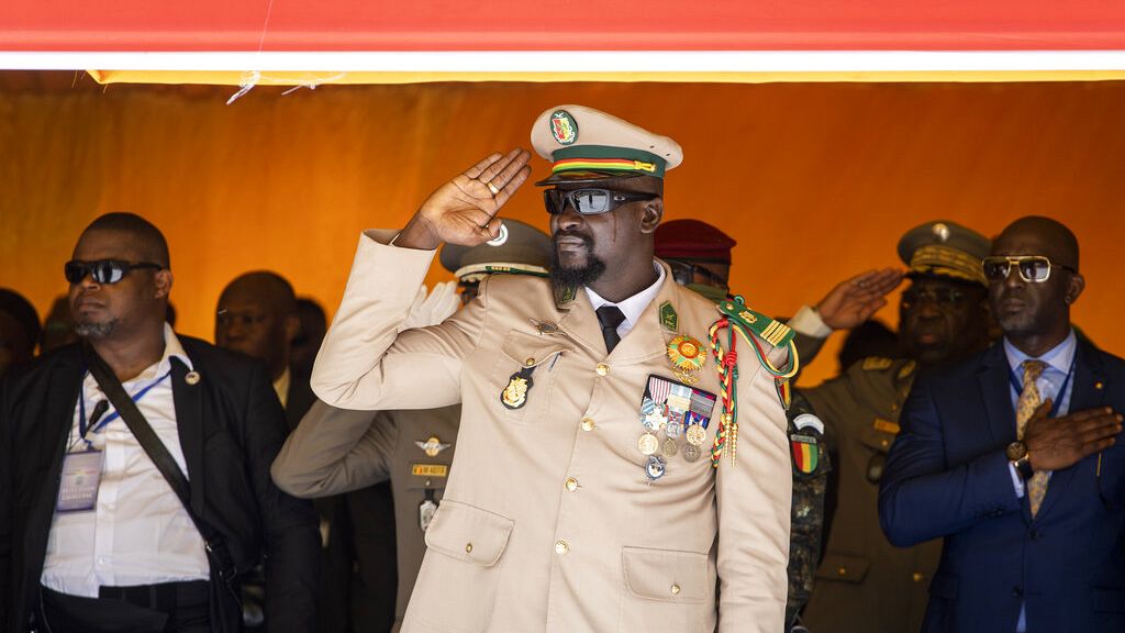 Guinée : Doumbouya réaffirme son départ à la fin de la transition