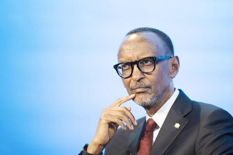 Exclusif : acculé dans  deux rapports internes de la force régionale de l’EAC et de l’Angola, Paul Kagame  a quitte  momentanément la salle des discussions