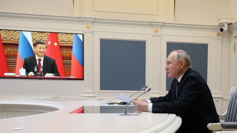 Invité par Vladimir Poutine, le président chinois Xi Jinping se rendra en Russie du 20 au 22 mars