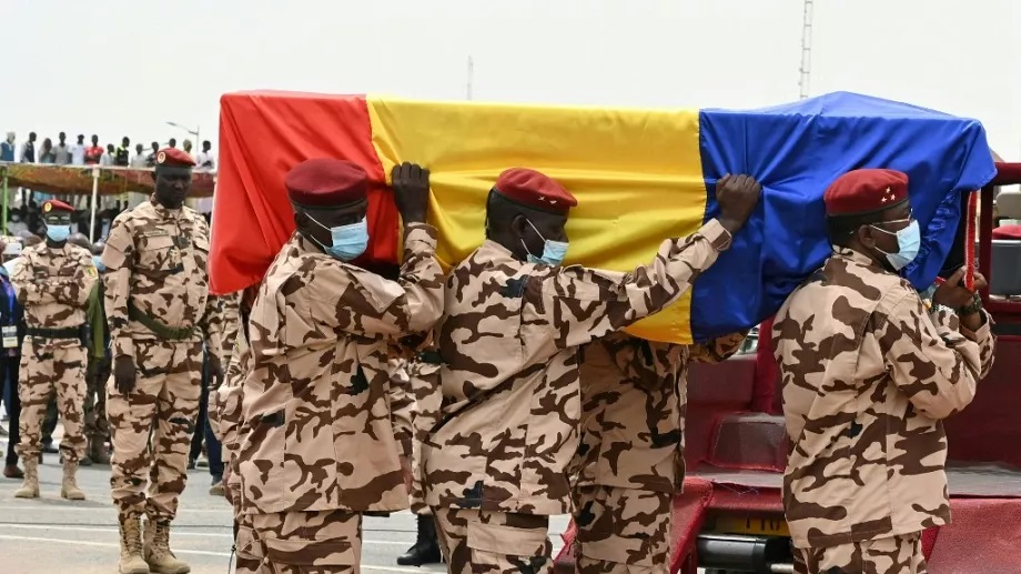 Tchad : 400 rebelles condamnés à la prison à vie pour la mort d’Idriss Deby Itno