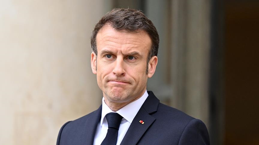Emmanuel Macron: « Je salue l’annonce d’un accord pour la libération d’otages et une trêve humanitaire »