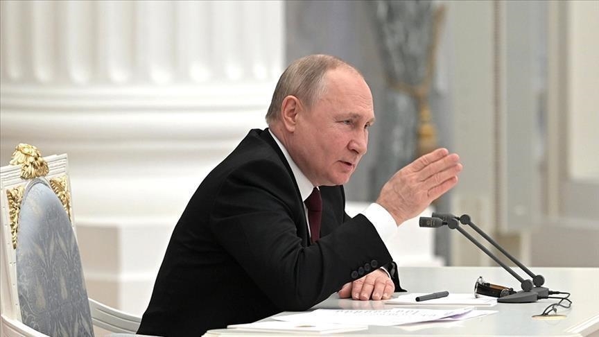Russie : Poutine évoque le « destin compliqué » et la mort de Prigojine