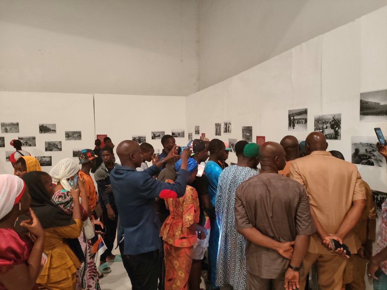 The non-state Russian House in Mali organizes a photo exhibition dedicated to Victory Day