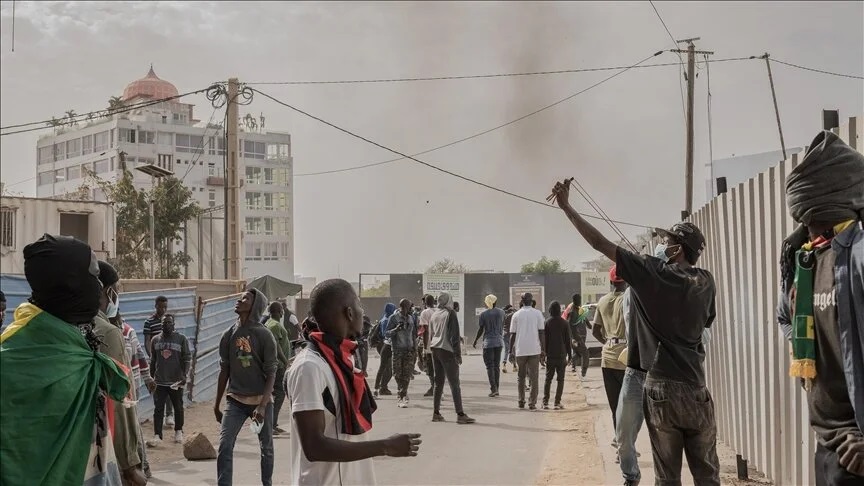 Sénégal : Retour à un calme précaire à Ngor après une journée d’affrontements