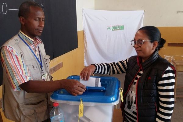 Le rôle de la France dans les prochaines élections à Madagascar