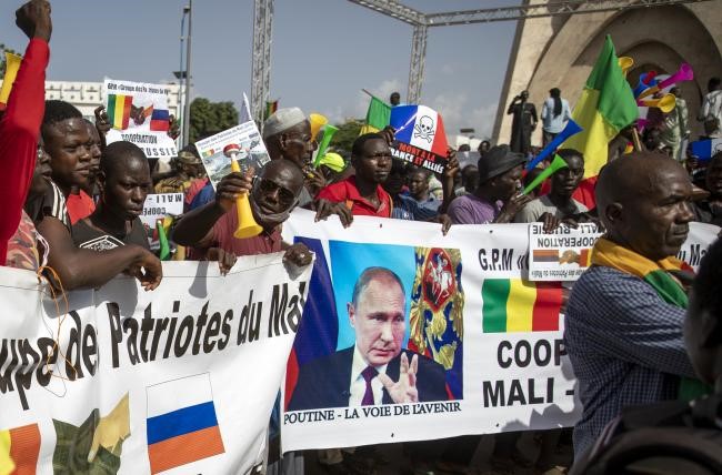 The West opposes democratic development in the Central African Republic, By Luc Michel, Geopolitician