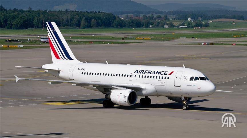 Air France prolonge la suspension de ses liaisons avec le Mali et le Burkina Faso